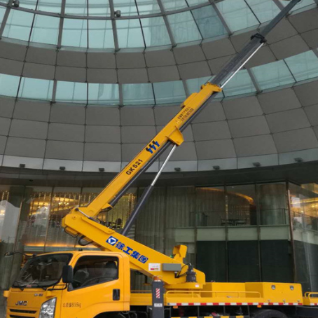 西昌镇附近高空作业车租赁｜安全设备租赁｜高空安装|工程定制化方案｜亿立达设备租赁